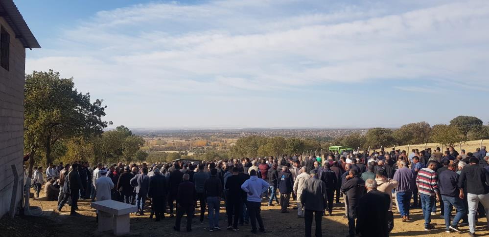 Denizli'de burnuna arı sokan şahıs hayatını kaybetti