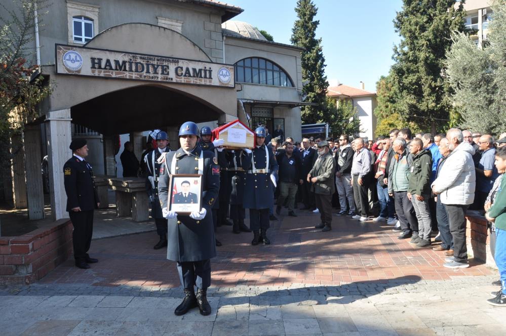 Salihlili Uzman Çavuş son yolculuğuna uğurlandı!