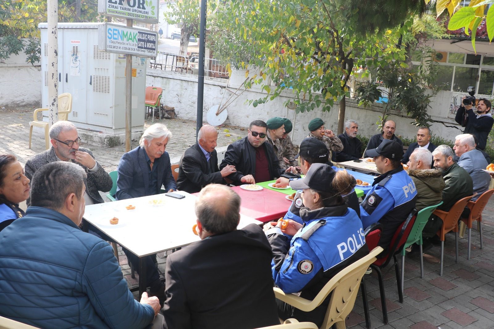 Manisa'da şehit polis şehadetinin 17’nci yılında anıldı-3