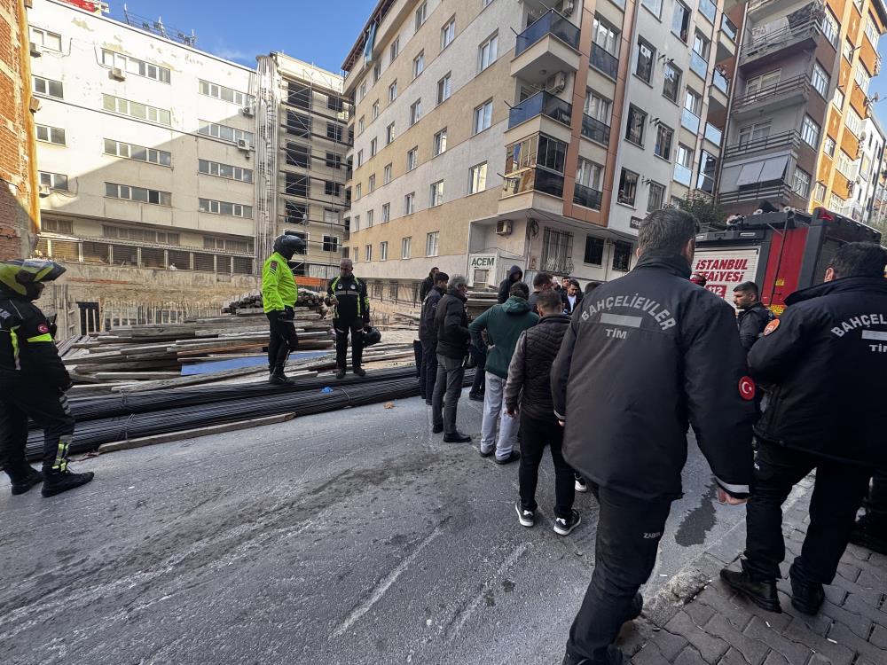 4. metre yükseklikteki inşaat temeline düşen adam öldü-1