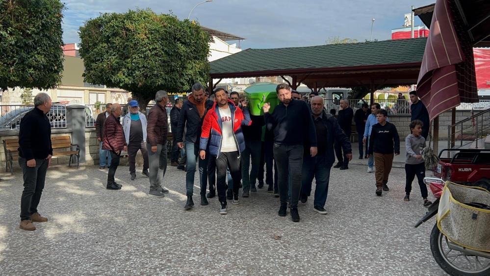 Silahlı saldırıda öldürülen Çorluspor 1947'nin teknik direktörü son yolculuğuna uğurlandı-1