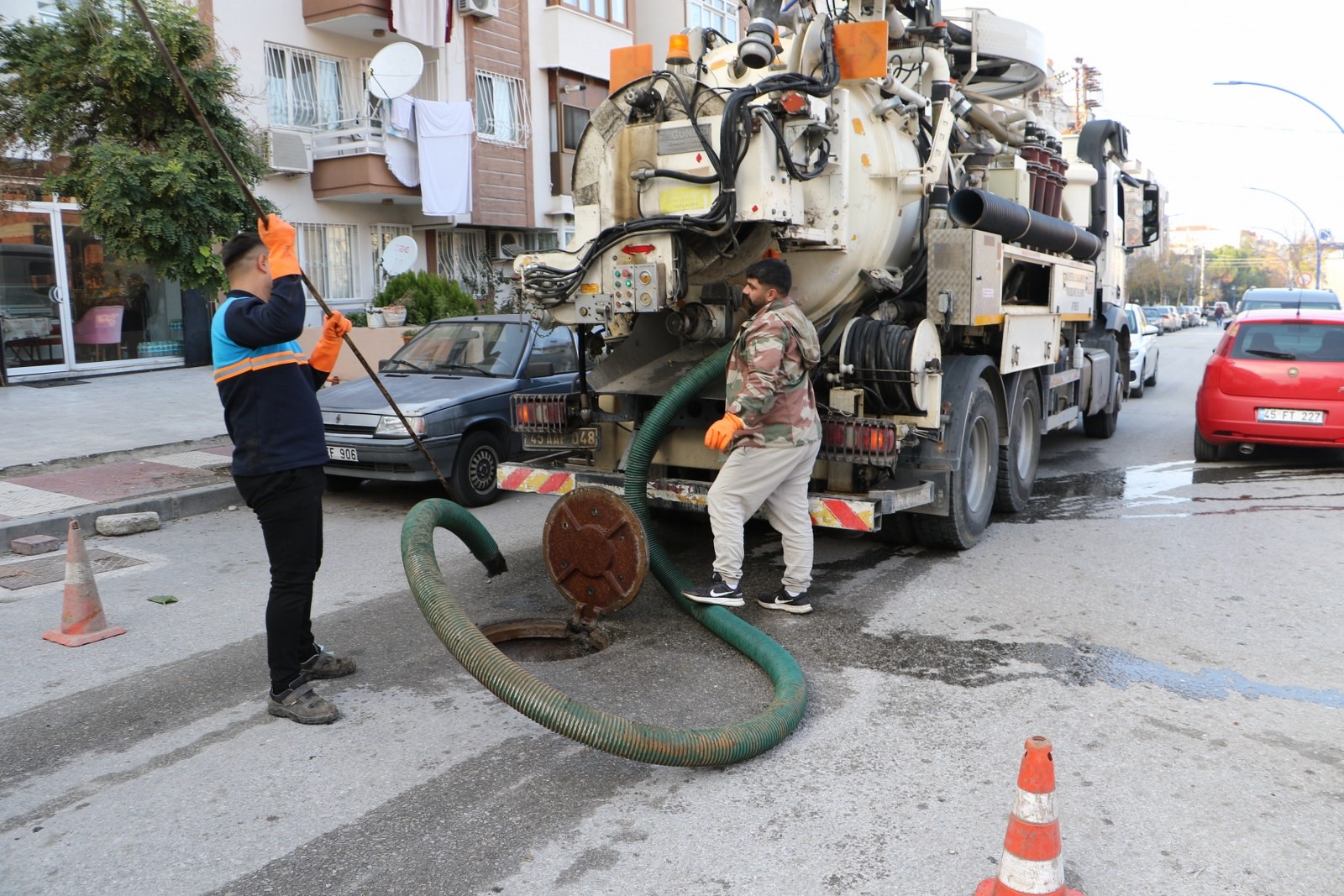 MASKİ ekipleri taşkınlara karşı önlem alıyor!-2