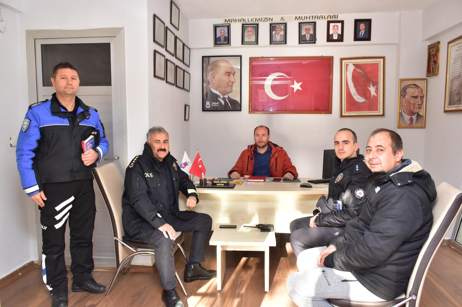 Manisa İl Emniyet Müdürü Aktaş, Şehitler Mahallesi'ni Ziyaret Etti