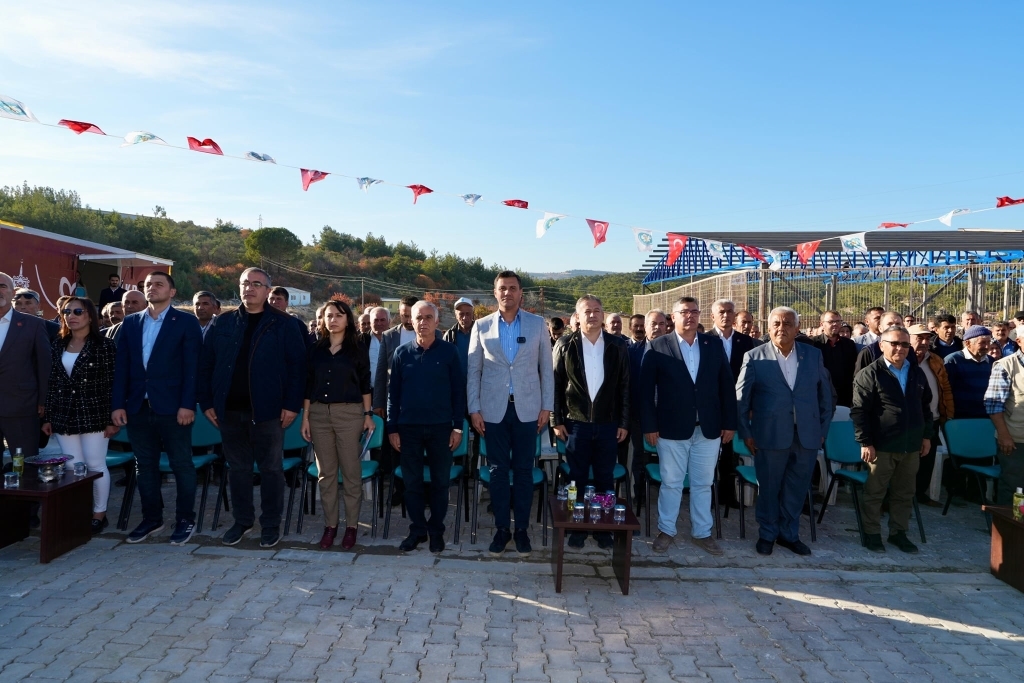 Manisa Büyükşehir Belediyesi'nden üreticilere 252 ton  tohum desteği-1