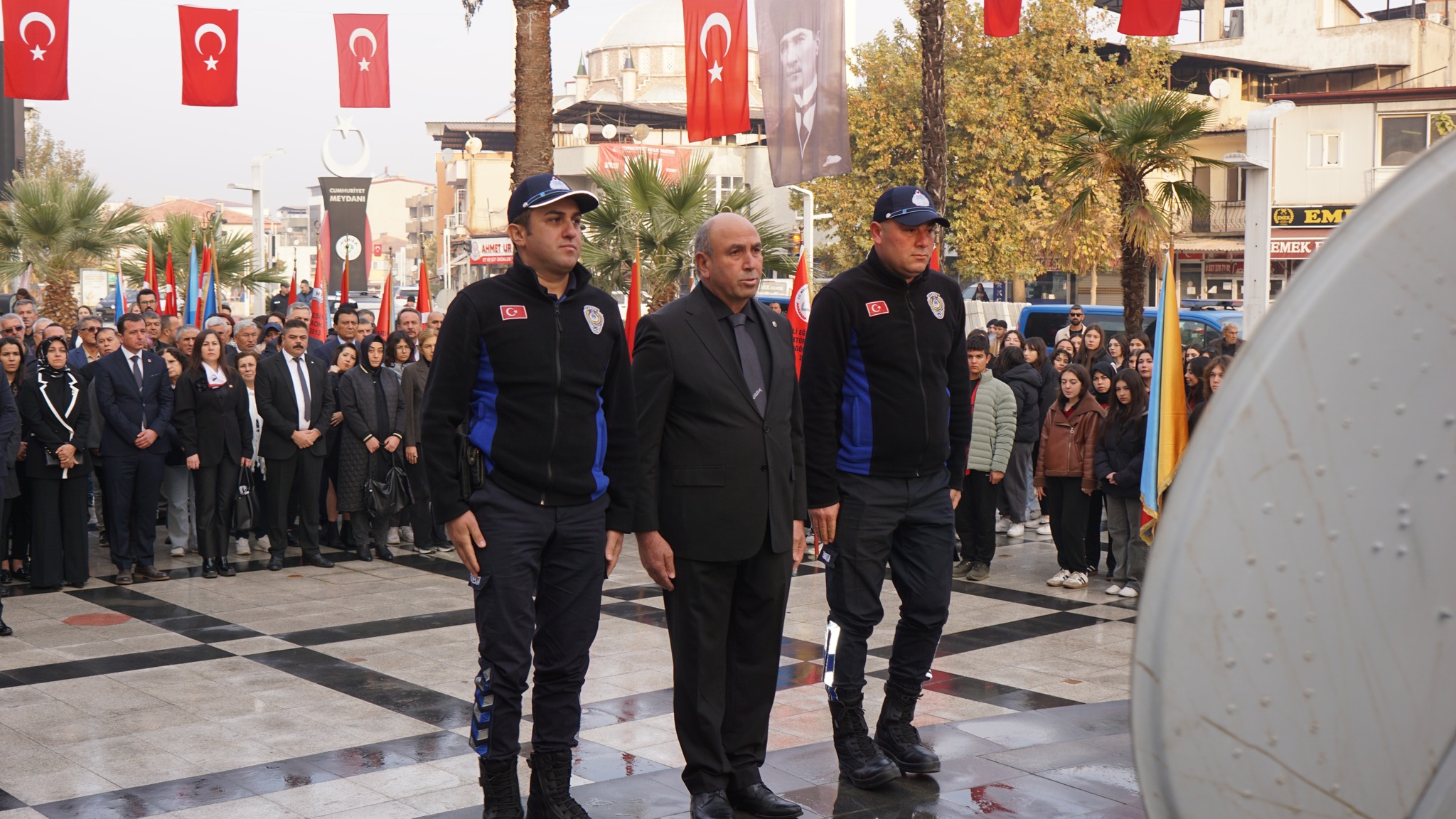 Sarıgöl'de Mustafa Kemal Atatürk'ün Vefatının 86. Yıl Dönümünde Törenle Anıldı4