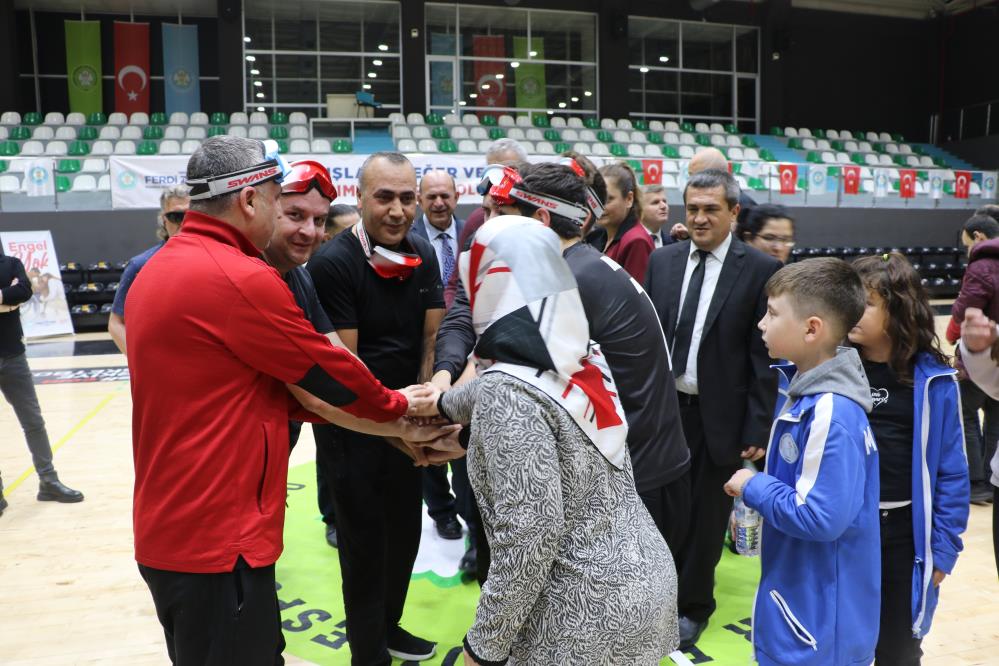 Manisa’da goalball ile engeller aşıldı