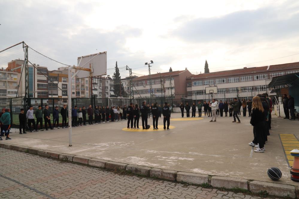 Turgutlu Belediyespor’dan öğrencilere spor teşviki ve maç daveti