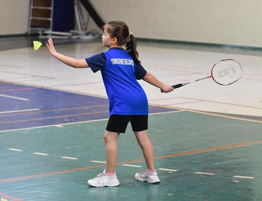 Yunusemreli Badmintoncular 5 madalya kazanarak müsabakalara damga vurdu!