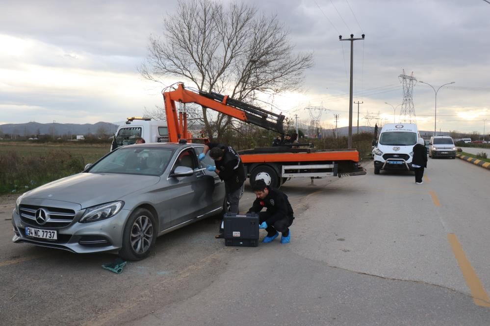 Sakarya'da kalp ve damar cerrahı başına poşet geçirilmiş halde ölü bulundu