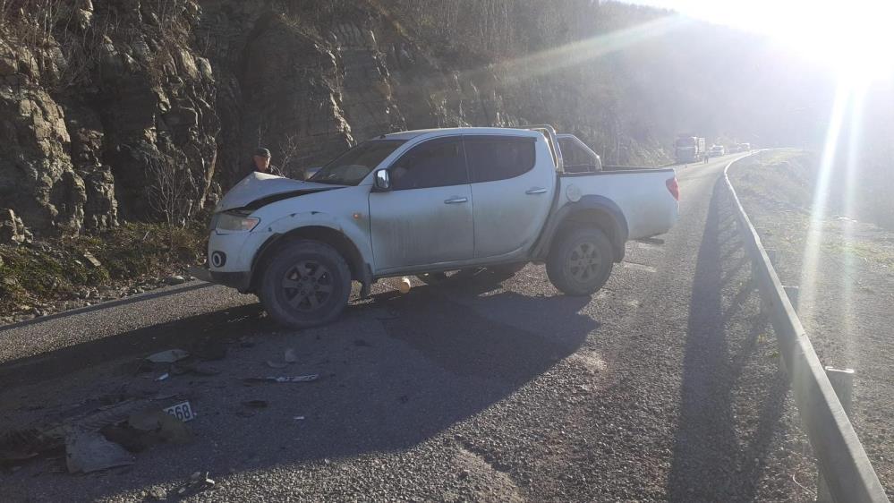 Kastamonu'da otomobil ile pikap çarpıştı: 1 ölü