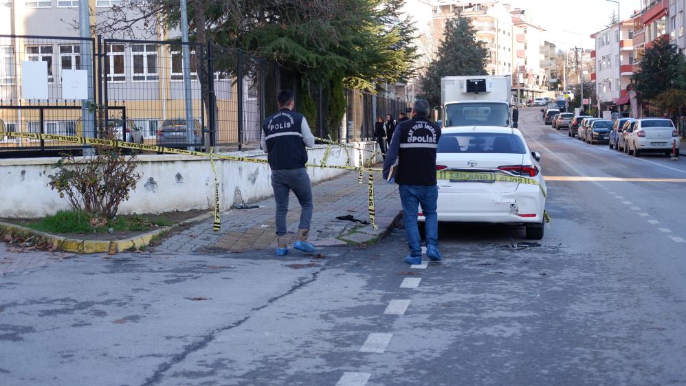 Edirne'de lise öğrencisi bıçaklı saldırıda yaralandı