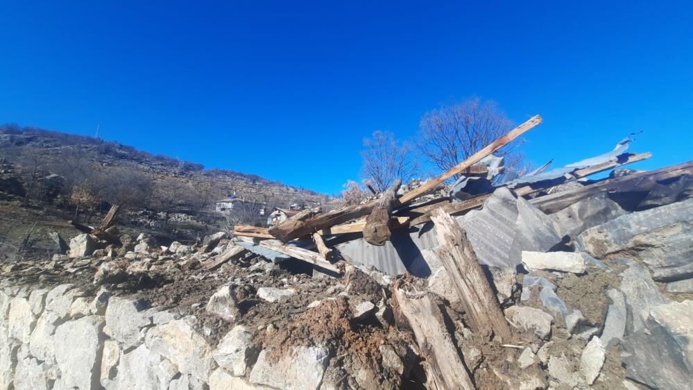 Konya'da çıkan yangında 1 kişinin cansız bedeni bulundu-1