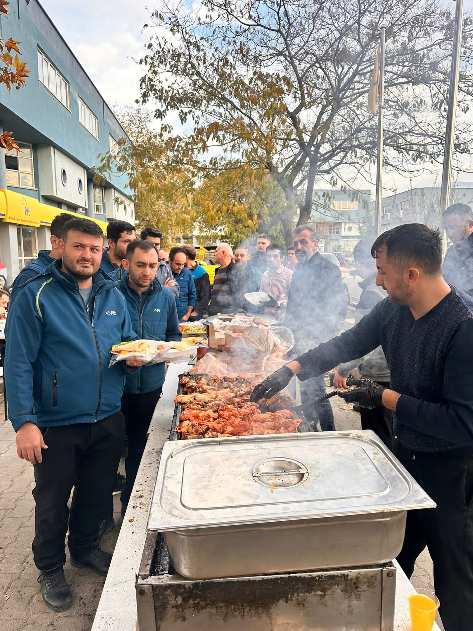 Manisa Ptt'de Personel Motivasyonu İçin Mangal Partisi! (9)