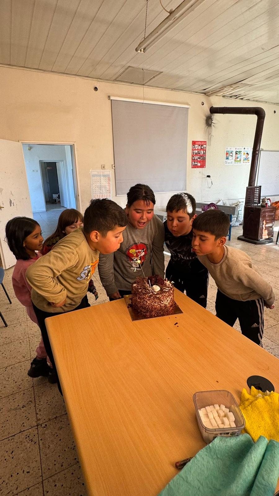 Meslek Lisesi Öğrencilerinden Beyce İlkokulu'na Anlamlı Destek! (1)