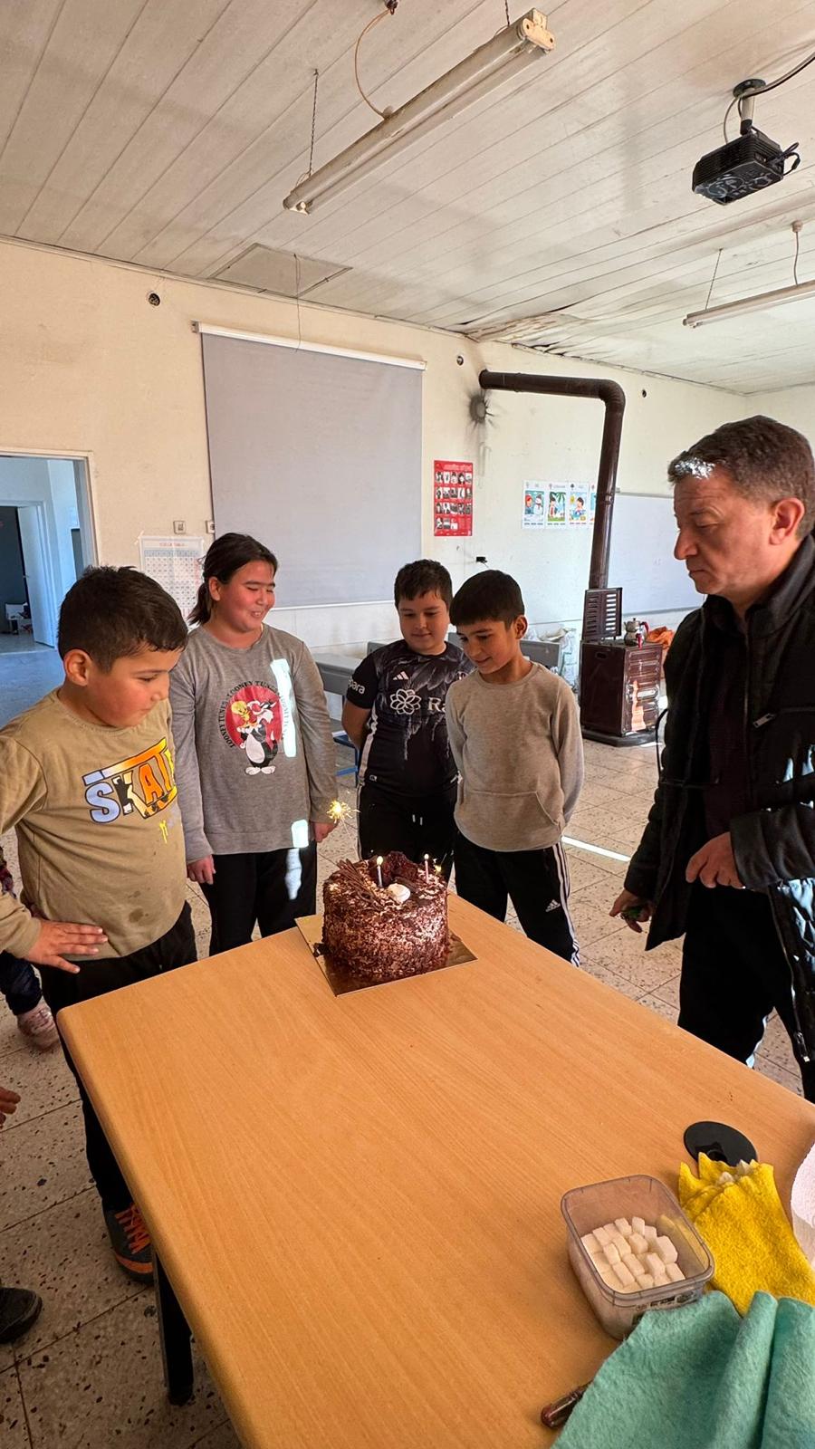 Meslek Lisesi Öğrencilerinden Beyce İlkokulu'na Anlamlı Destek! (2)