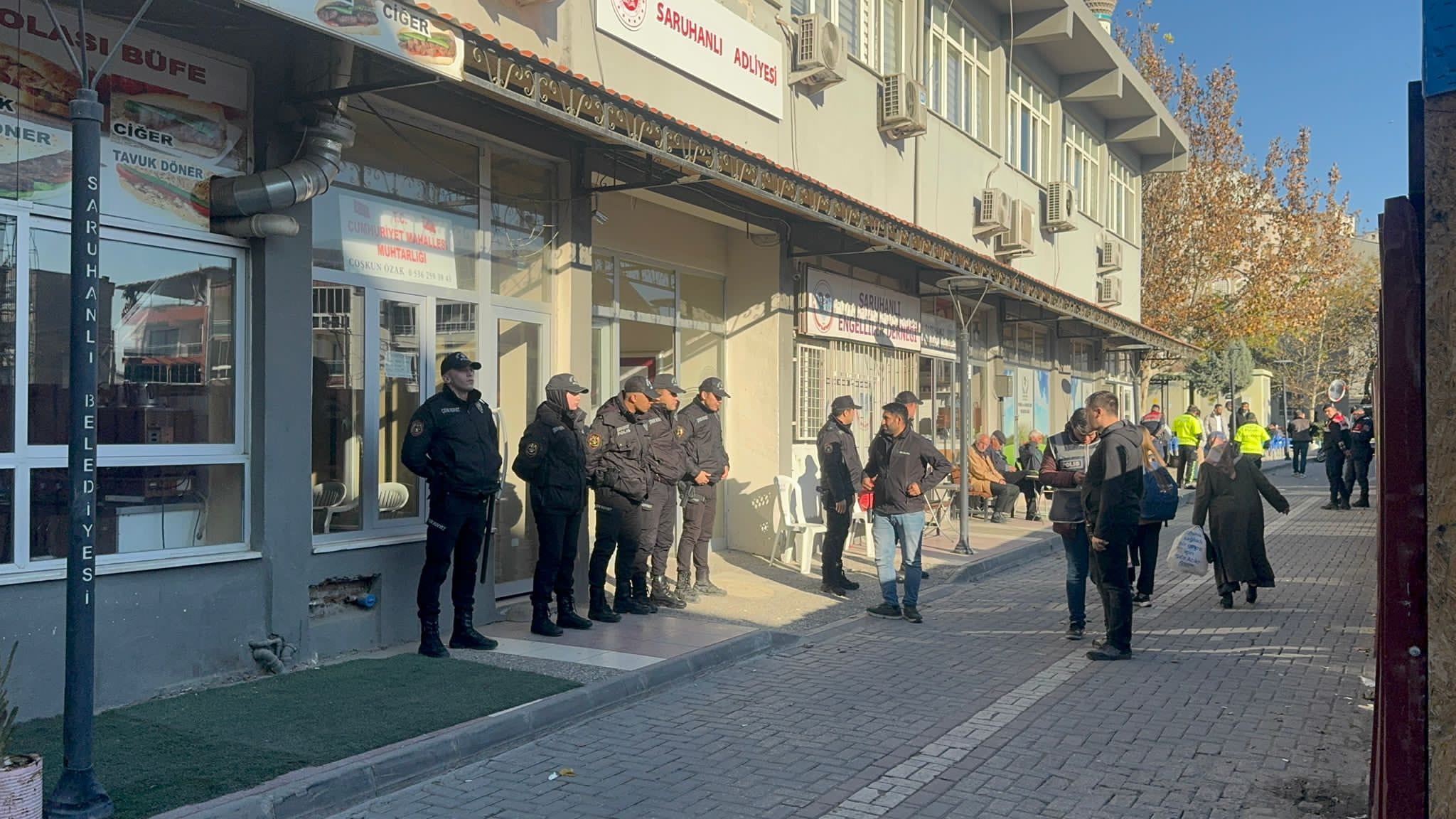 Manisa'da cinayet zanlısı mahkemeye sevk edildi!