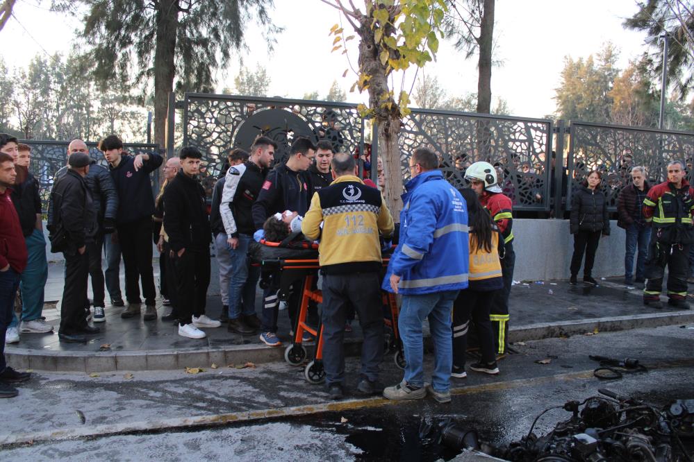 Aydın'da kontrolden çıkan otomobil takla attı: 4 yaralı