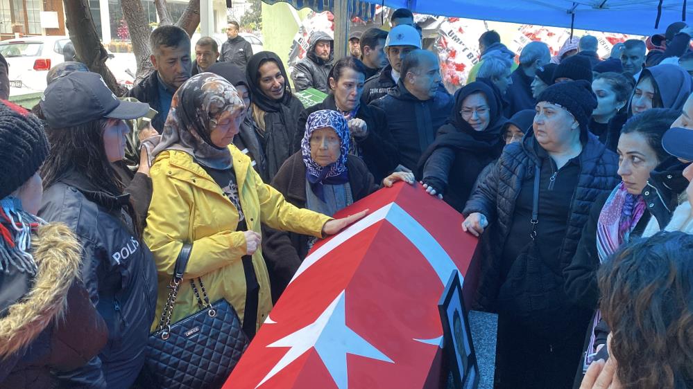 Motosiklet kazasında hayatını kaybeden polis memuru son yolculuğuna uğurlandı