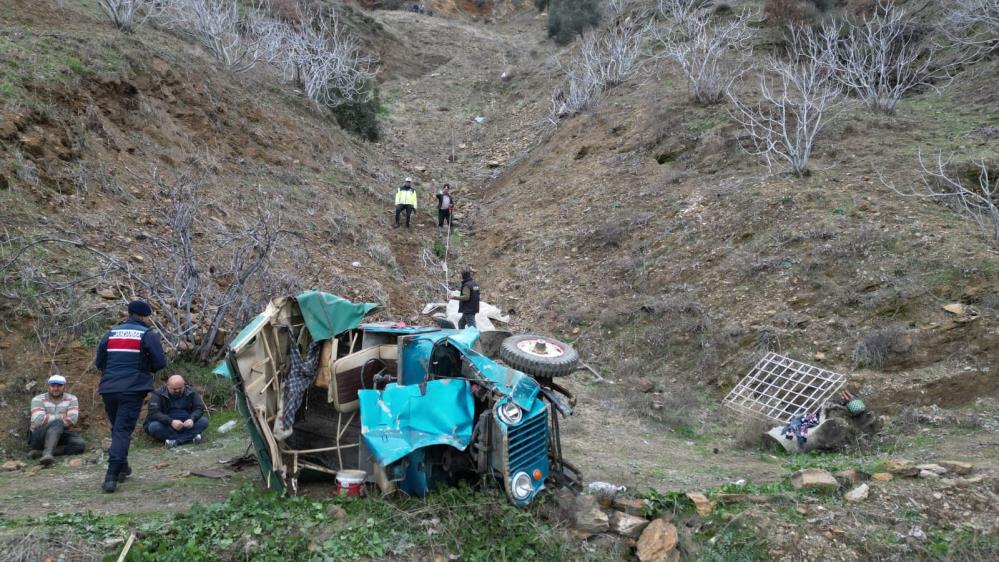 Aydın'da işçileri taşıyan araç uçuruma uçtu! 1 ölü 4 yaralı