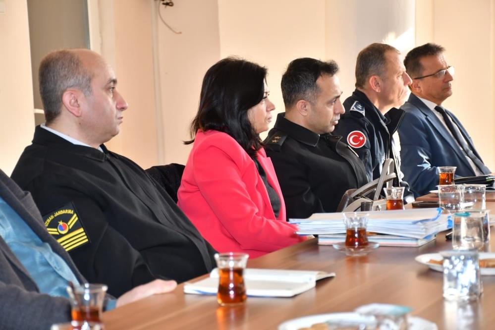 Manisa'da şehit aileleri ve gazilere daha iyi hizmet için toplantı düzenlendi-2