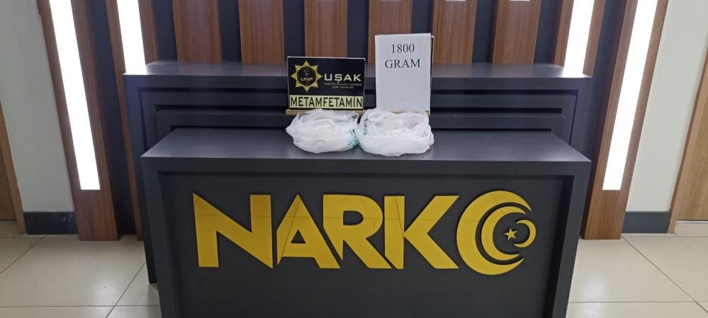 Uşak'ta şüpheli araçtan 1 kilo 802 gram ele geçirildi!