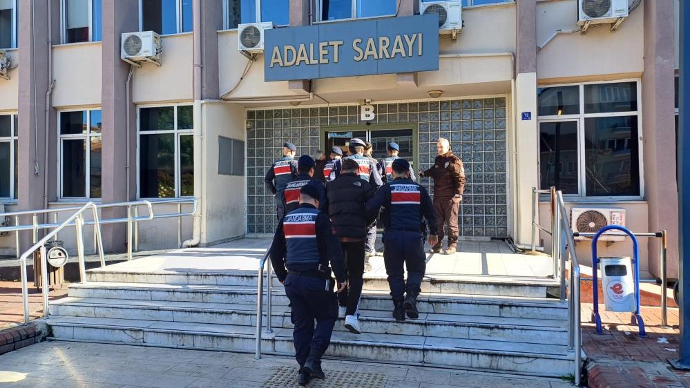 Aydın'da düğünde bıçaklı kavga: 1 ağır yaralı-1