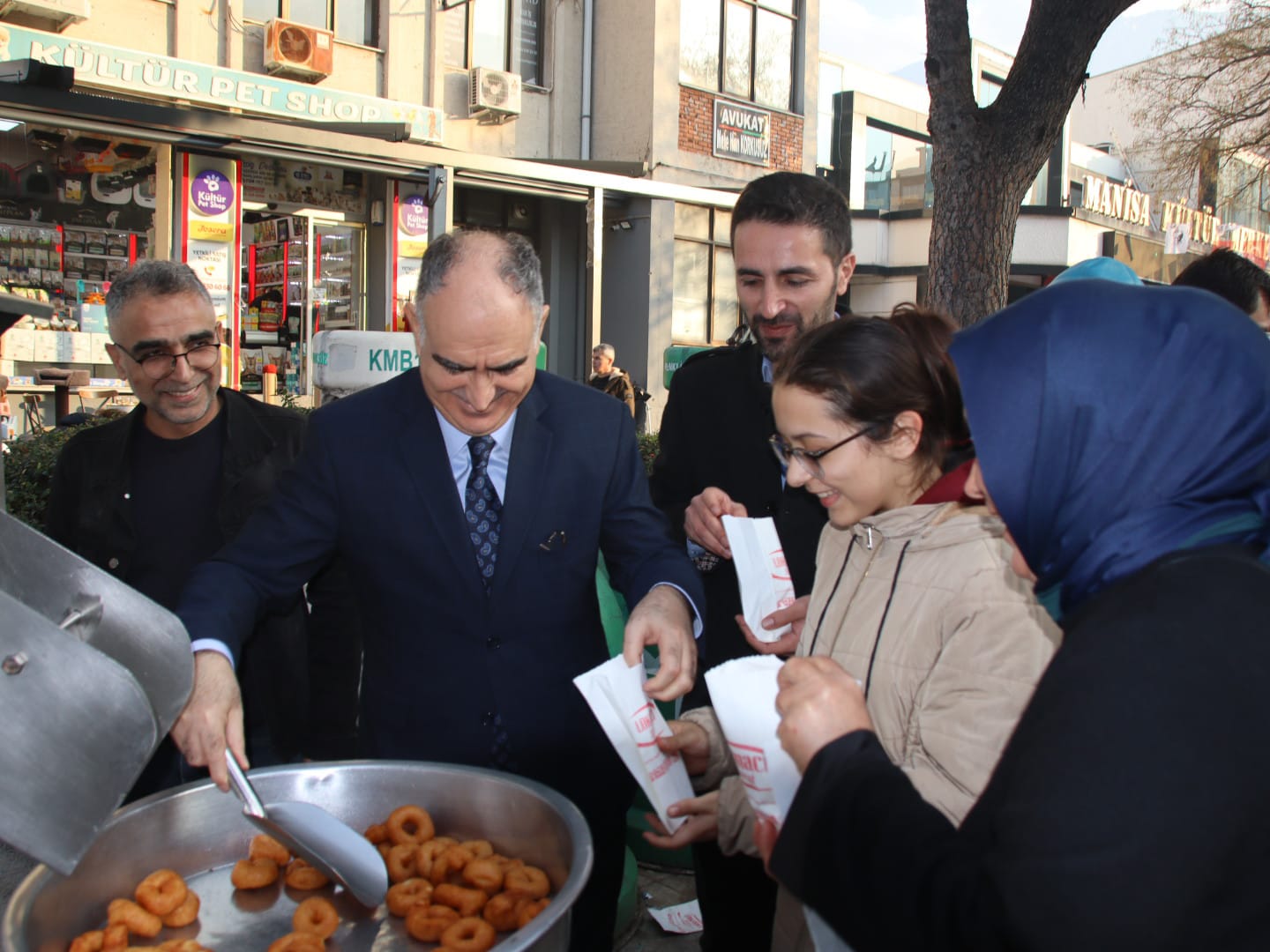 Vali Özkan'dan Gazeteciler Cemiyeti'ne Ziyaret! (2)