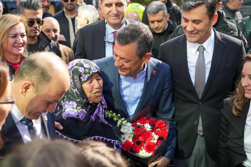 ÖZGÜR ÖZEL'DEN MANİSA'DA ÖNEMLİ AÇIKLAMALAR!