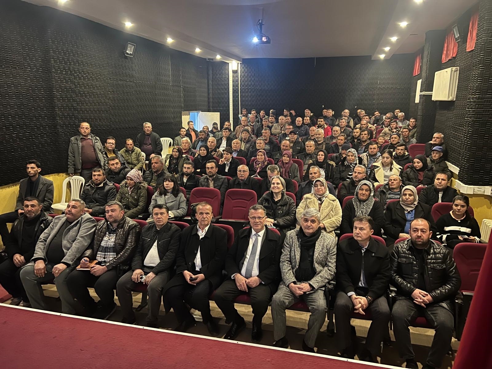 Manisa Büyükşehir Belediyesi Tek Dam Projesiyle Üreticilere Destek Vermeye Devam Ediyor! (1)