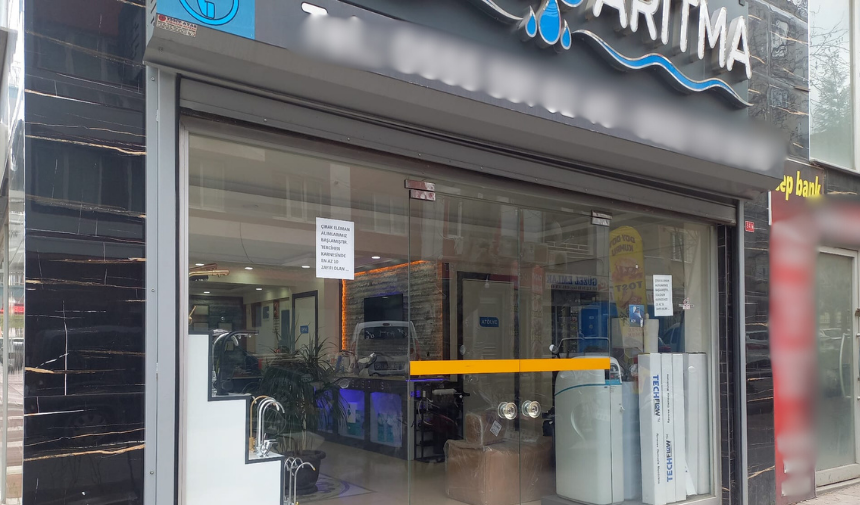 Manisa'da Zayıfı Bol Çırak İlanı Şaşkınlık Yarattı!