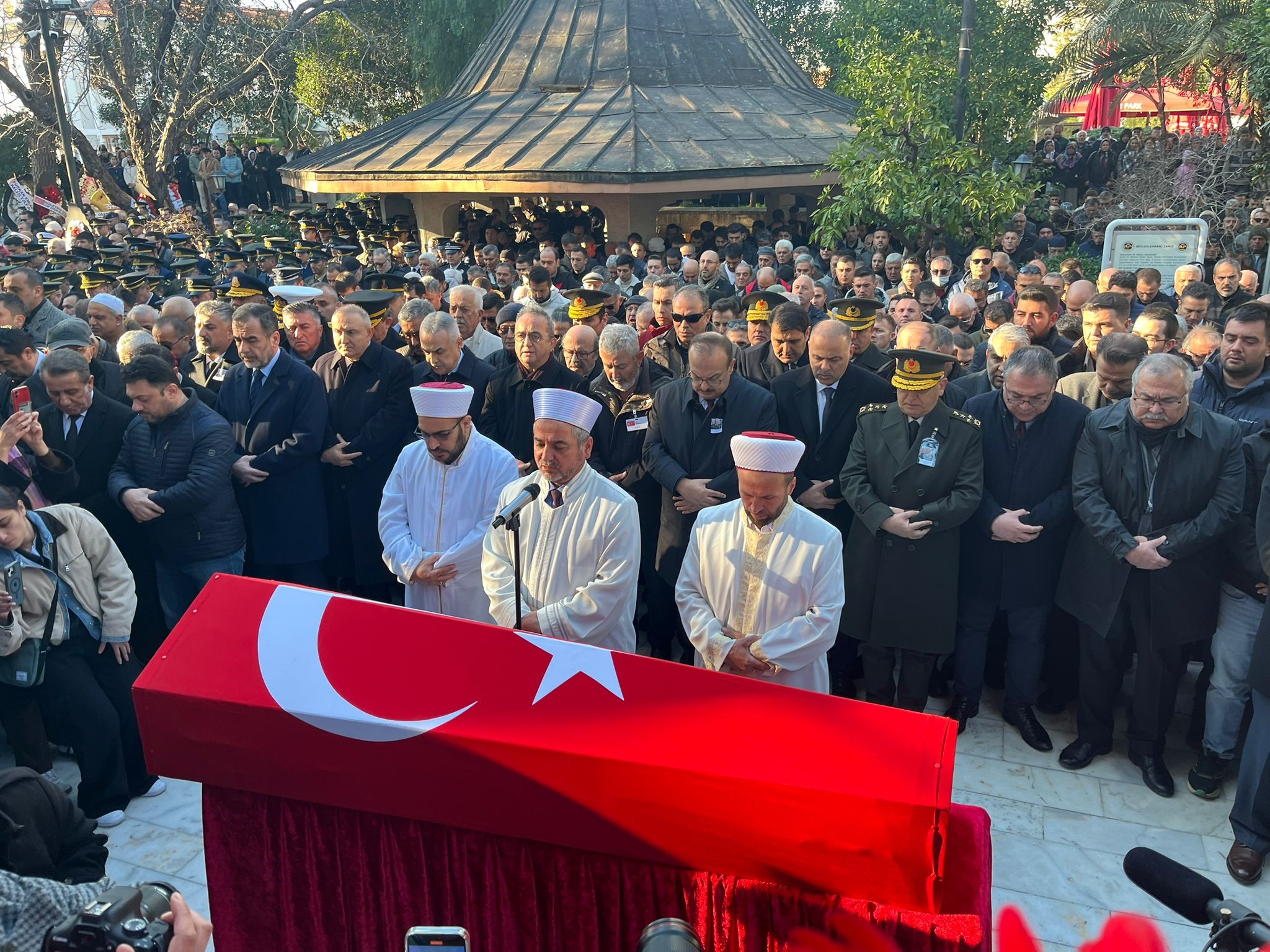 Şehit Binbaşı Yetişen'i Binlerce Aydınlı Tekbirlerle Uğurladı (3)
