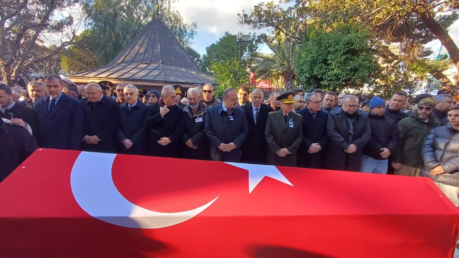 Şehit Binbaşı Yetişen'i Binlerce Aydınlı Tekbirlerle Uğurladı (4)
