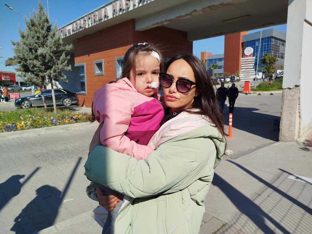 İzmir'de alışveriş merkezinde korku dolu anlar!