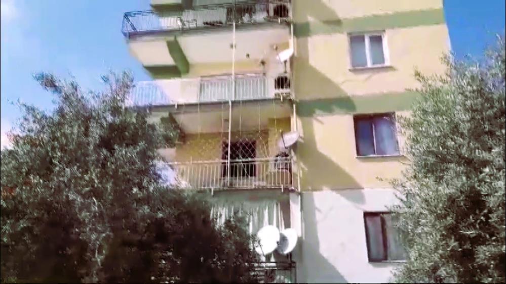 Denizli'de çıkan yangında ev kullanılamaz hale geldi!