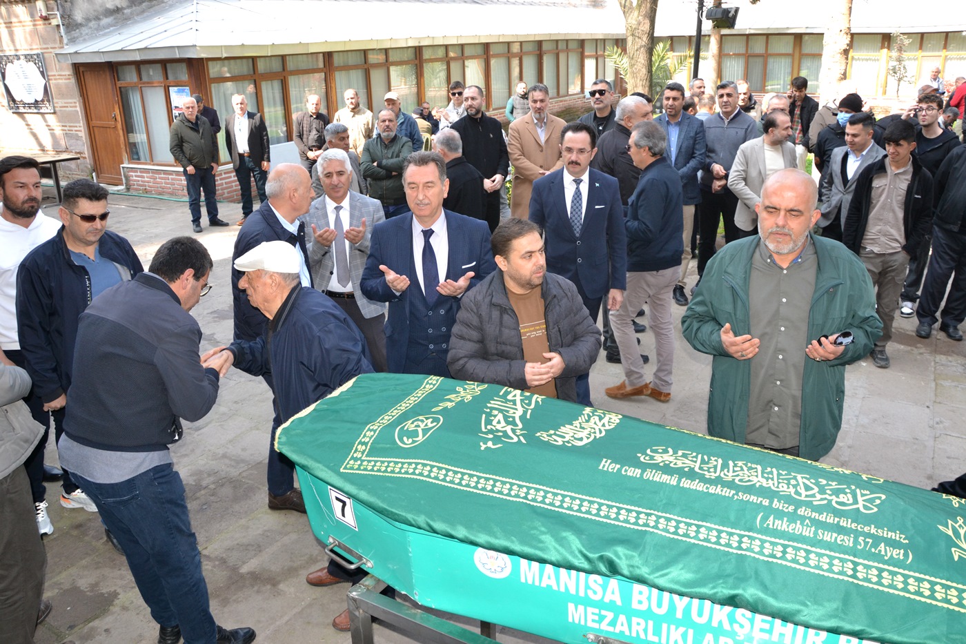 Ak Partili Fatih Katıöz'ün Babası Hayatını Kaybetti! (9)