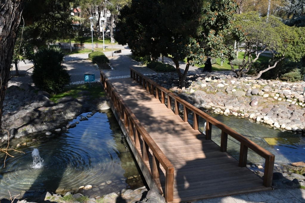 Büyükşehir Belediyesi'nden Parklara Modern Dokunuş! (5)