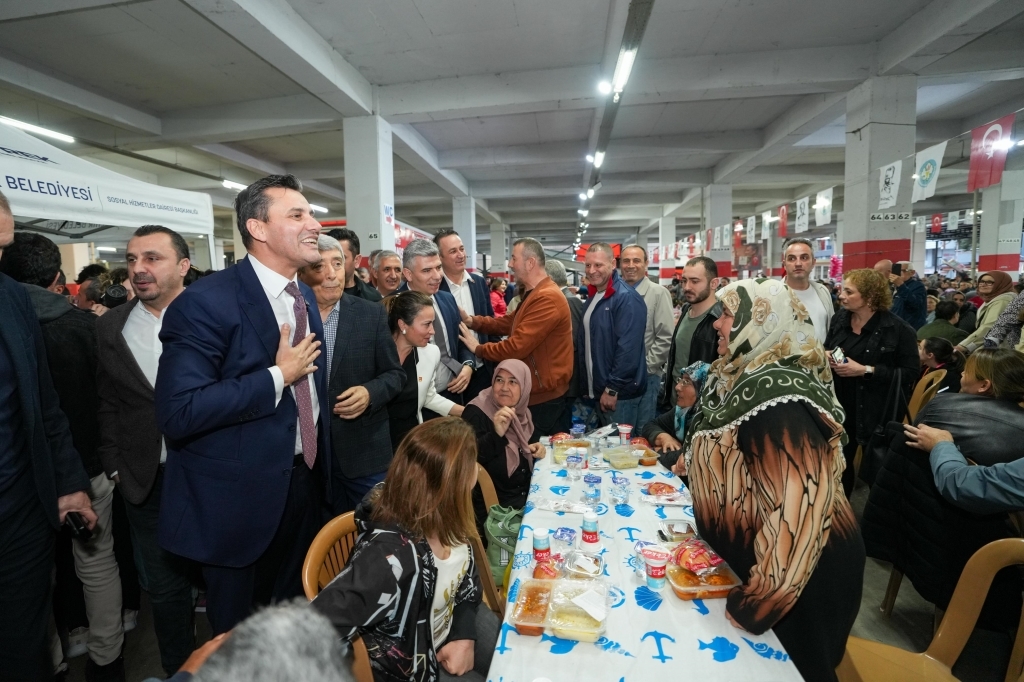 Büyükşehirin Iftar Programının Sonuncusu Soma'da Gerçekleşti! (3)