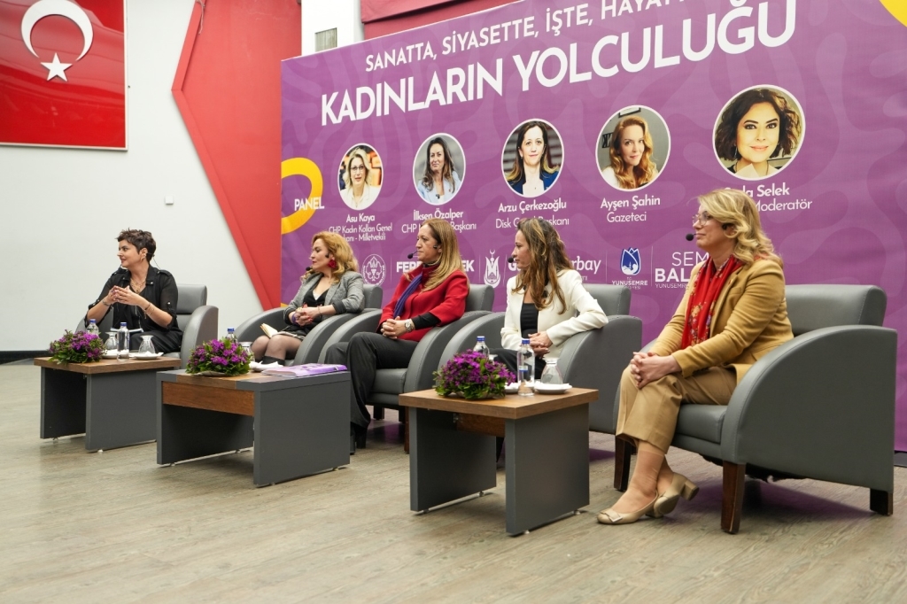 Özgür Özel Manisa'da Konuştu Kadın Erkek Eşitliğini Her Alanda Güçlendireceğiz (9)