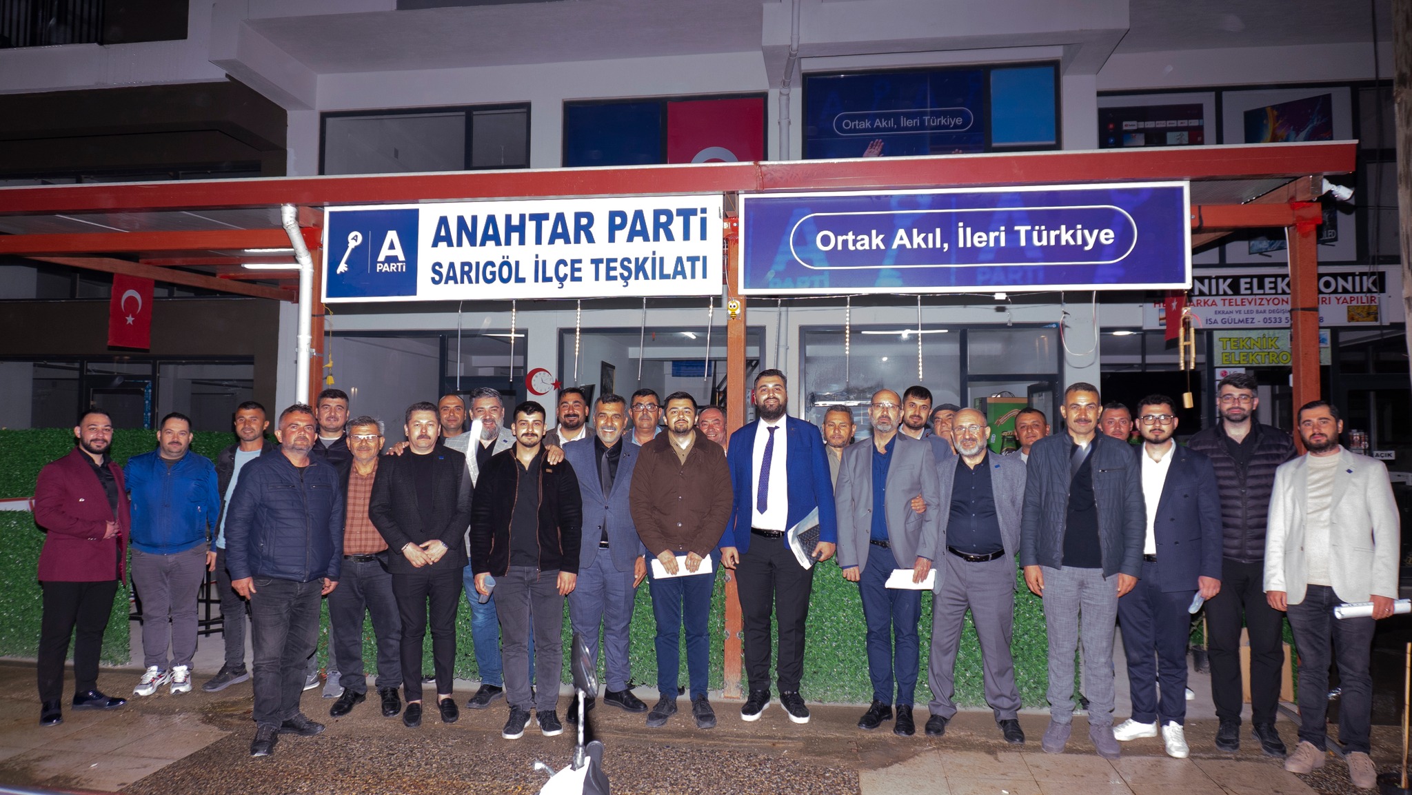 Manisa Anahtar Parti'den, Sarıgöl'e ziyaret-3