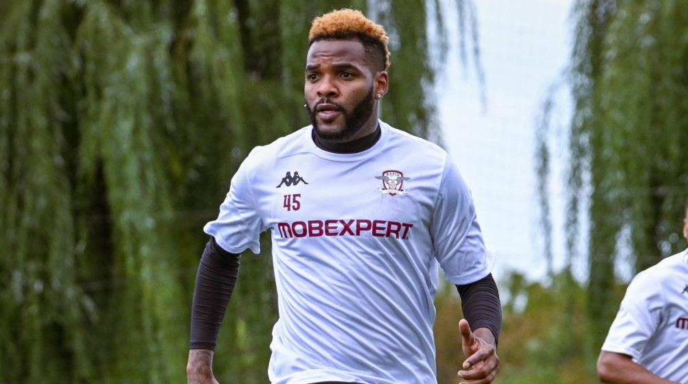 Aaron Boupendza Fc Rapid 1726752361 148553