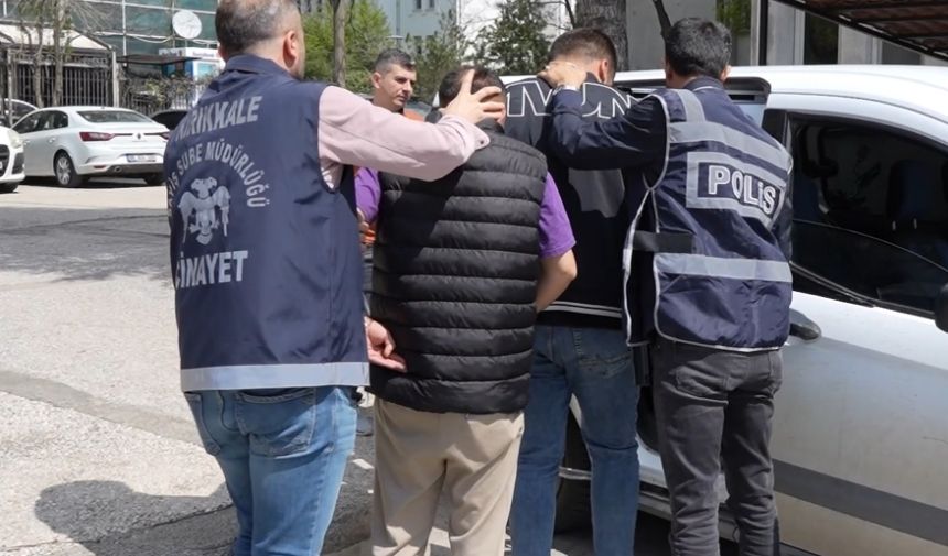 Eşine Mesaj Atan Akrabasını Vurdu (1)