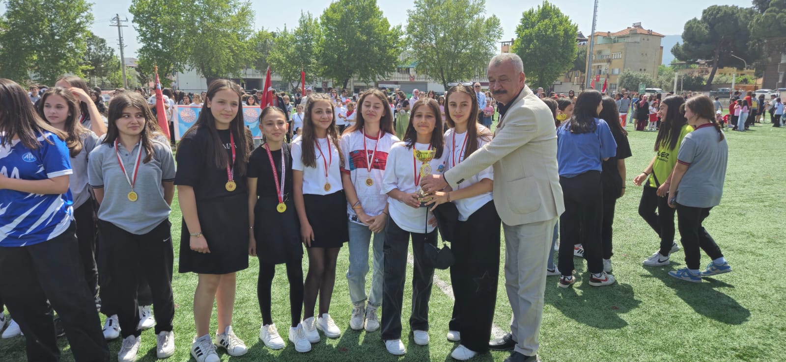Sarıgöl 23 Nsan (12)