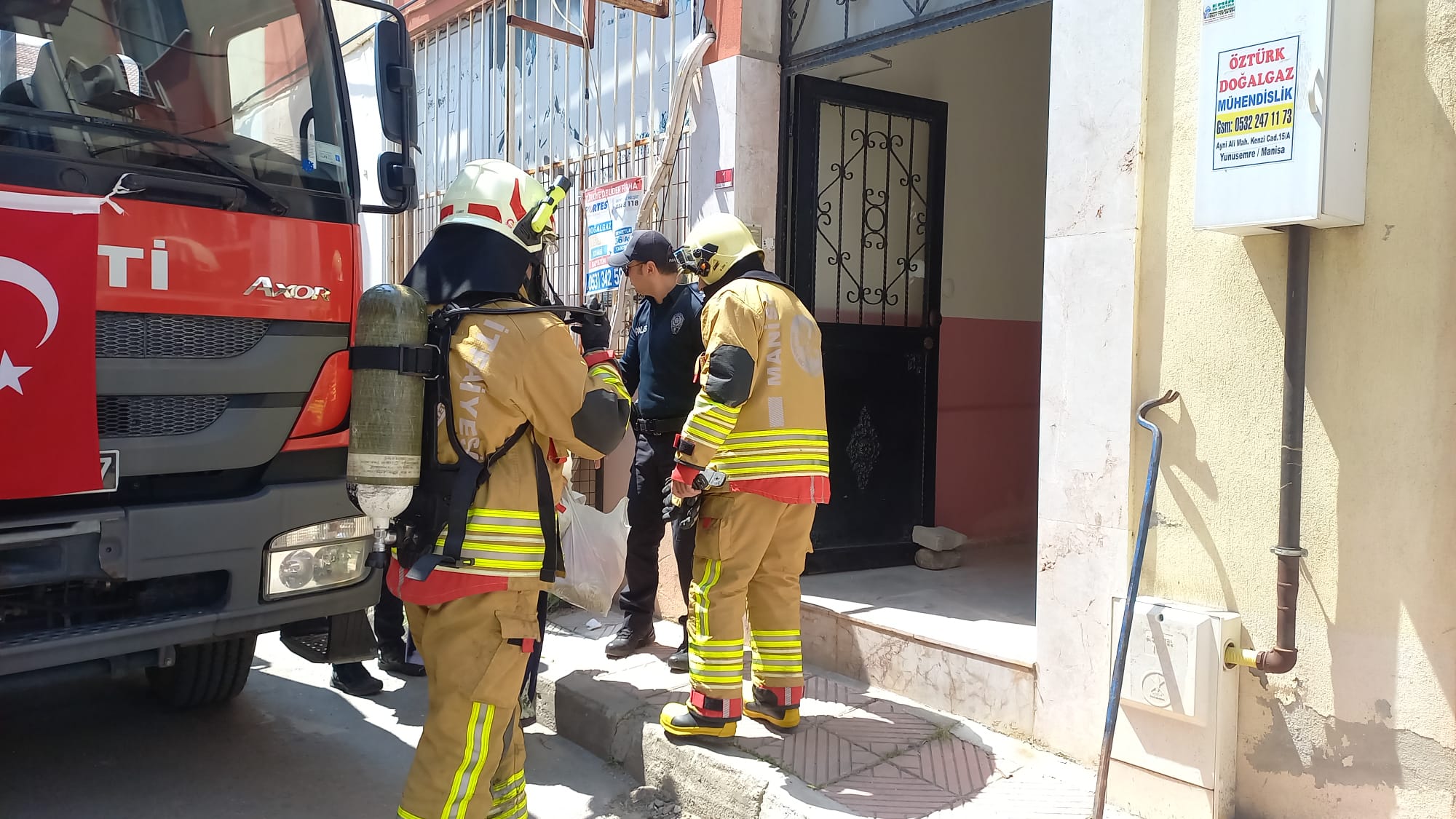 Manisa'da Yoğun  Gaz Kokusu Alarmı! Öldü Sanılan Kadın Öyle Bir Yerden Çıktı Ki-3